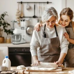 Lucia Küchenmaschine 3-in-1 2000 W / 2,7 PS 5 Ltr Edelstahl BPA-frei 10 Lucia Küchenmaschine 3-in-1 2000 W / 2,7 PS 5 Ltr Edelstahl BPA-frei -Klarstein 10008236 yy 0002 logo