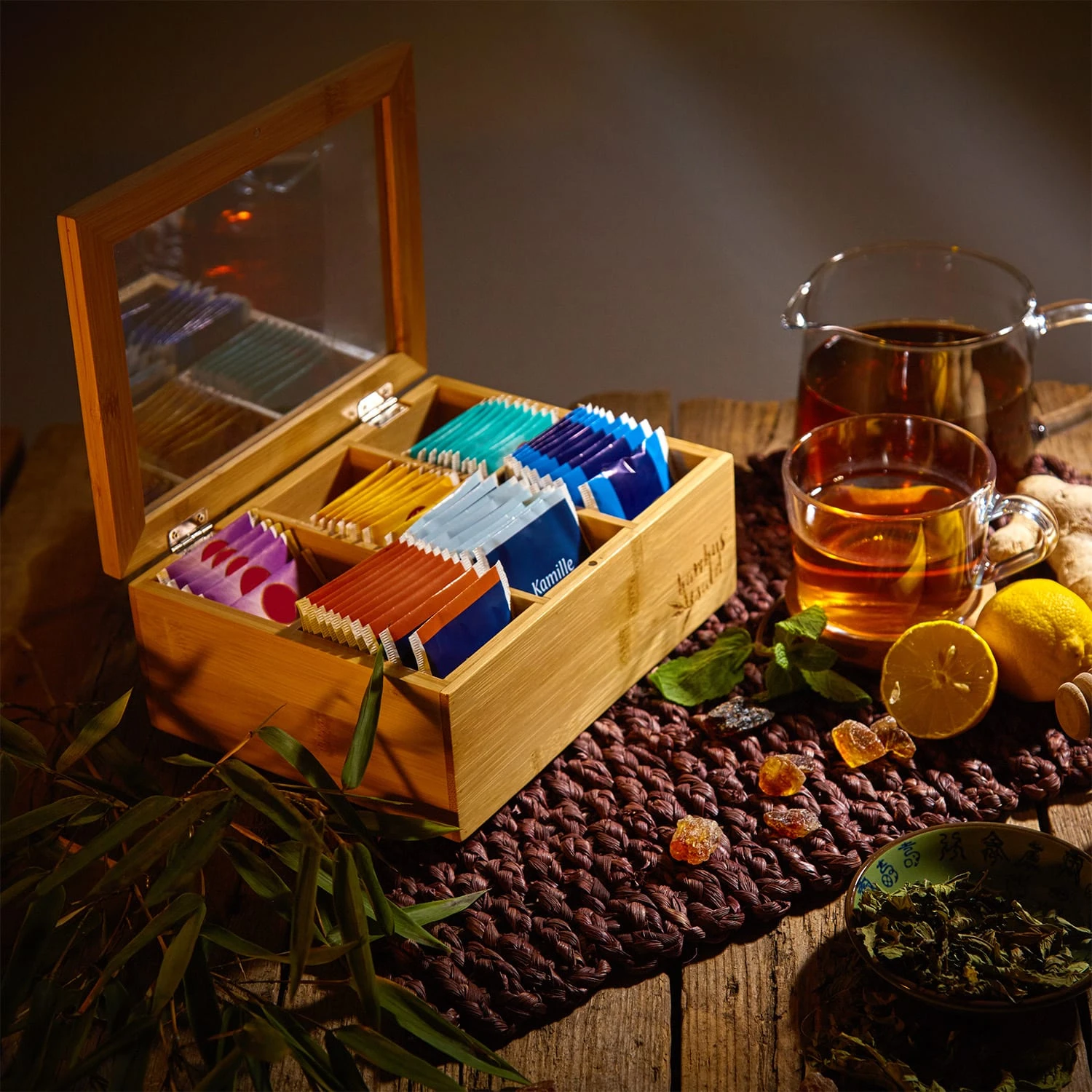 Teebox 6 Fächer 90 Teebeutel Kunststoff-Sichtfenster Bambus 5 Teebox 6 Fächer 90 Teebeutel Kunststoff-Sichtfenster Bambus – Bild 3